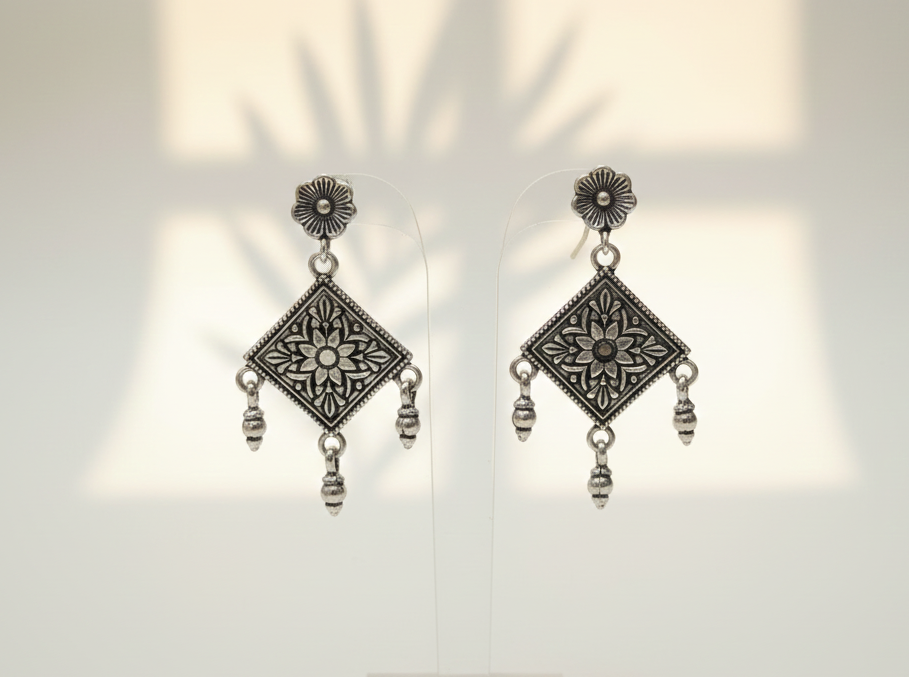 silver women earings